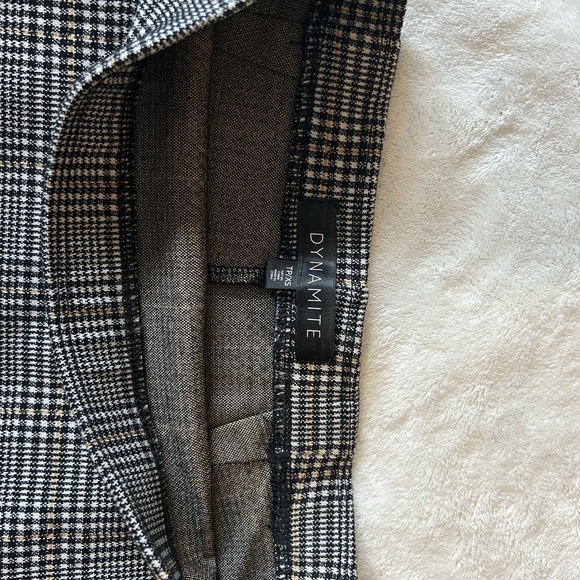 Dynamite Mini skirt - Picture 2 of 2